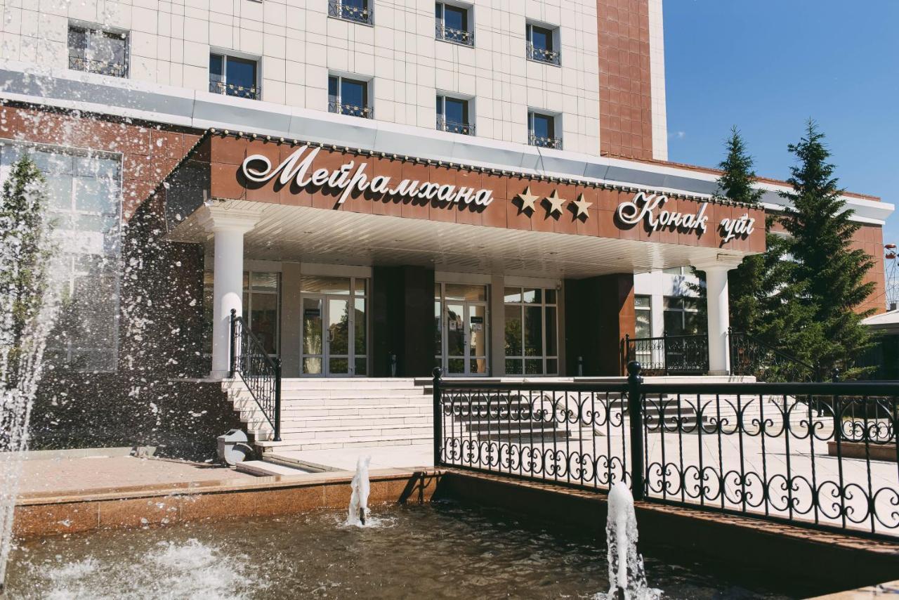 Dostyq Kokshetau Hotel Exterior foto