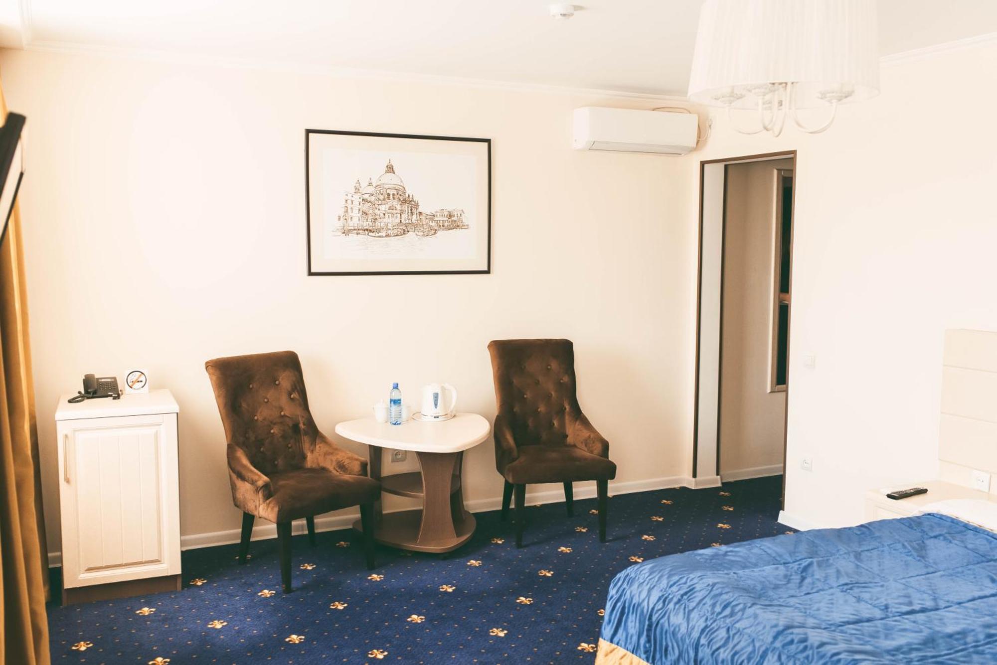 Dostyq Kokshetau Hotel Exterior foto