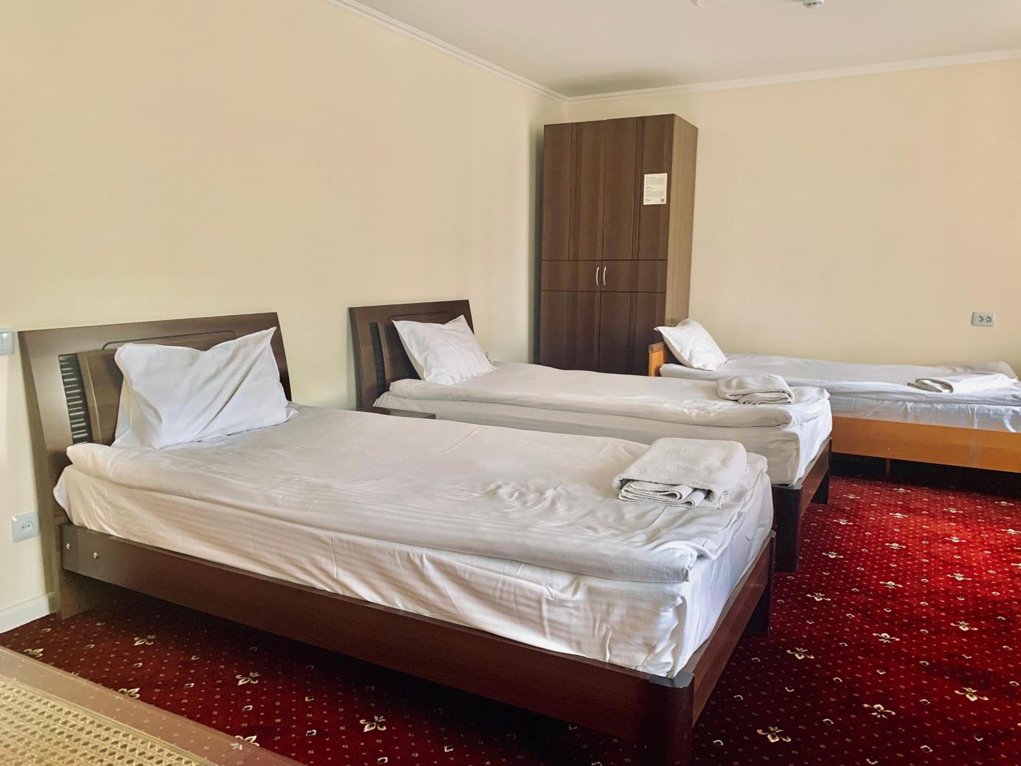 Dostyq Kokshetau Hotel Exterior foto